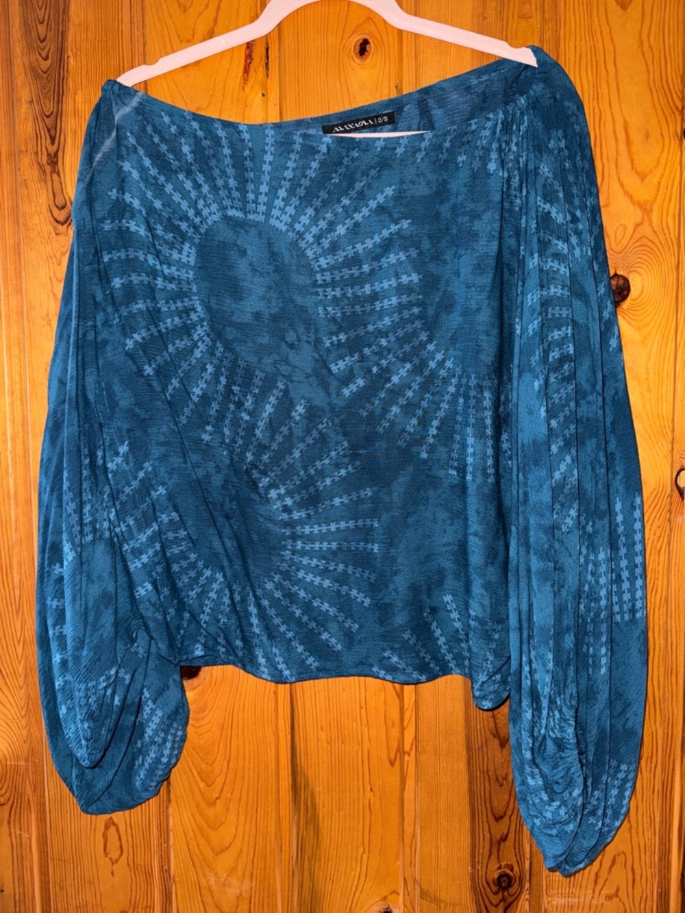 Gently Used Manaola Teal Blue Sunburst Balloon-Sleeve Blouse